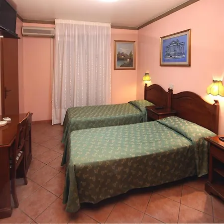 ホテル コルテーゼ パレルモ