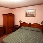 Cortese Hotel 2*